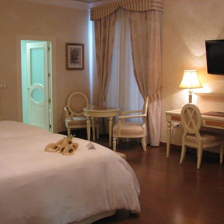 Hotel Santa Isabel Albacete Bagian luar foto