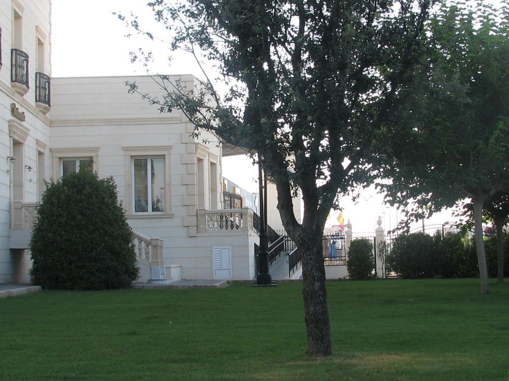 Hotel Santa Isabel Albacete Bagian luar foto